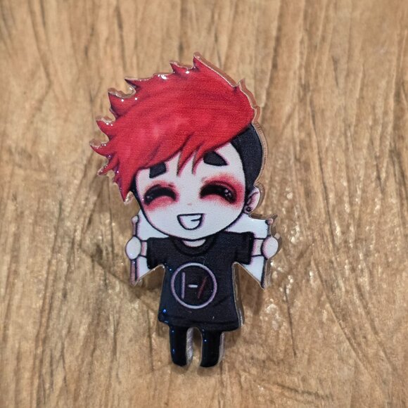 NEW Twenty One Pilots Pin Twenty One Pilots Badge for Jacket Bookbag Lanyard etc - Picture 1 of 3